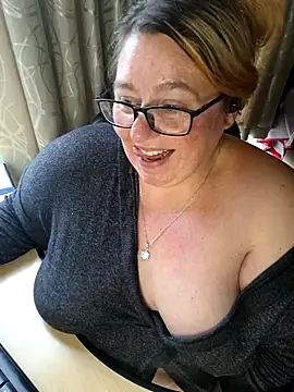 Iceprincess2bad4u online show from 11/16/25, 06:51