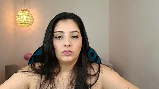 YummyAnna  online show from 02/04/26, 07:53