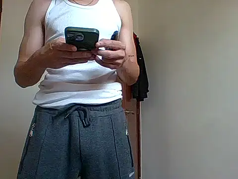 Rosecock69 online show from 04/27/26, 02:37