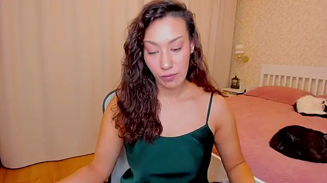 FieryHeart online show from 11/30/25, 02:40