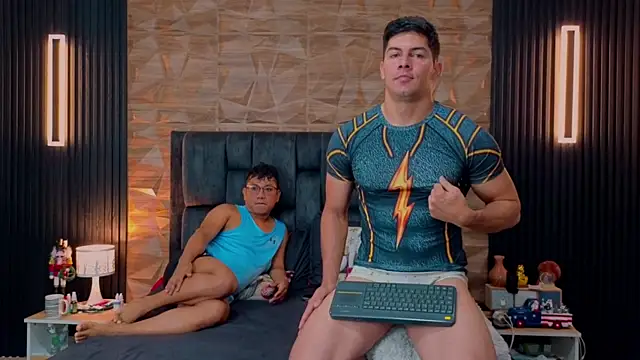 FelipeAndMarcello3 online show from 11/19/25, 03:12