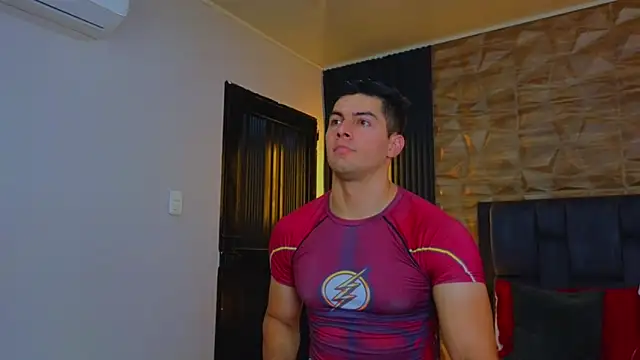 FelipeAndMarcello3 online show from 03/18/25, 07:55