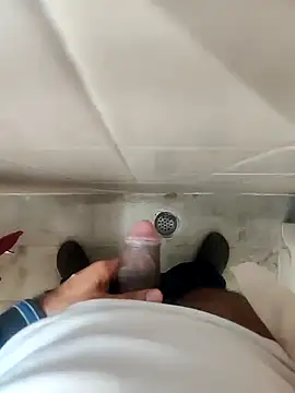 Snapshot of mayavi_baba chatting on 02/06/25, 07:40 mayavi baba online show from 02/06/25, 07:40