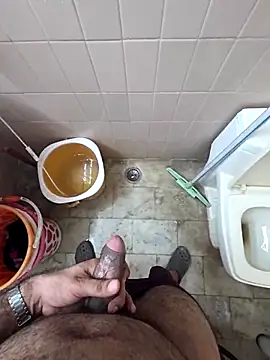 Snapshot of mayavi_baba chatting on 09/14/25, 02:50 mayavi baba online show from 09/14/25, 02:50