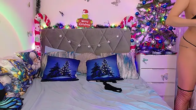 Snapshot of LexY- chatting on 12/22/25, 09:26 LexY- online show from 12/22/25, 09:26