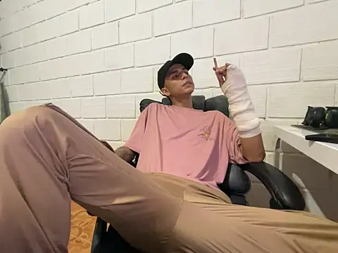 Max TheHorseDick online show from 02/28/26, 04:34