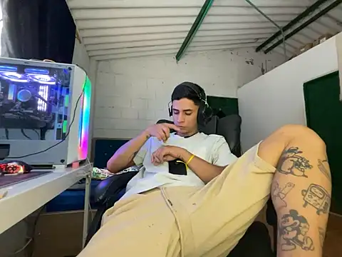 Max TheHorseDick online show from 04/02/26, 04:46