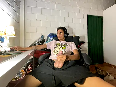 Max TheHorseDick online show from 09/20/25, 07:24