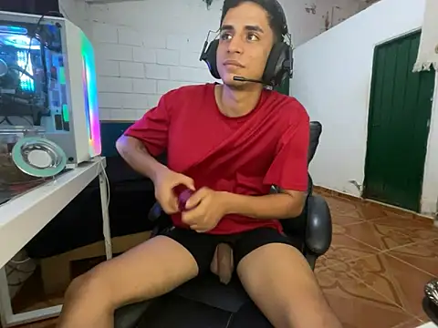 Max TheHorseDick online show from 04/05/26, 05:52