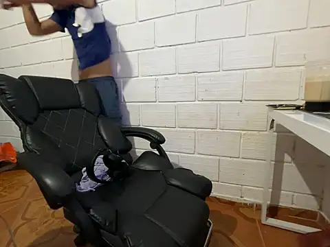 Max TheHorseDick online show from 03/10/26, 03:32