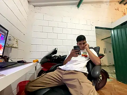 Max TheHorseDick online show from 10/07/25, 02:01