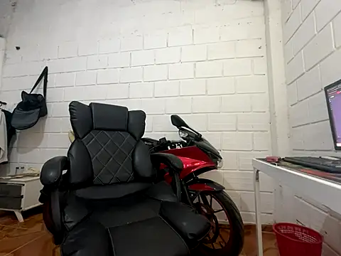 Max TheHorseDick online show from 11/30/25, 01:28