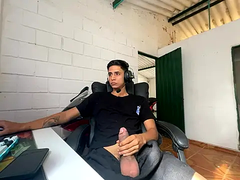 Max TheHorseDick online show from 09/10/25, 01:43