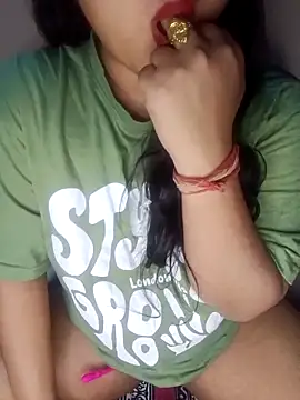 Sweet-Berry online show from 02/24/25, 05:53