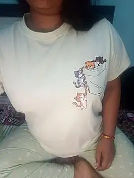 Sweet-Berry online show from 11/13/25, 05:06