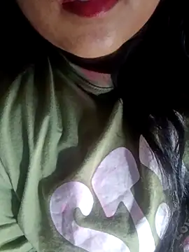 Sweet-Berry online show from 03/18/25, 05:33