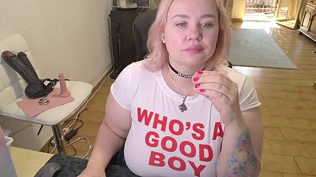 MargotGrey online show from 02/22/26, 09:33