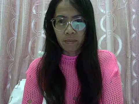 Snapshot of Tinderella chatting on 05/28/26, 08:59 Tinderella online show from 05/28/26, 08:59