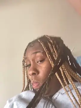 Foreignthababyy online show from 12/03/25, 03:44