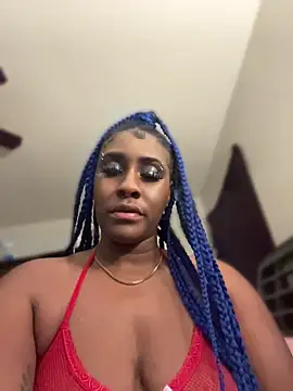 Snapshot of Foreignthababyy chatting on 05/29/26, 05:57 Foreignthababyy online show from 05/29/26, 05:57