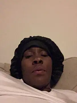 Foreignthababyy online show from 10/30/25, 07:28