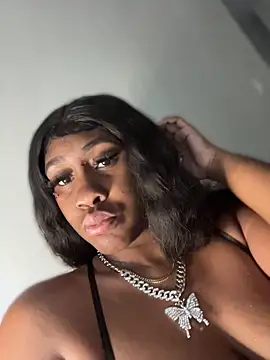 Foreignthababyy online show from 04/13/26, 06:34