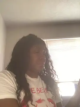 Foreignthababyy online show from 02/15/26, 03:33