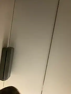 -AngelAri- online show from 04/15/26, 06:01