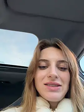 Snapshot of -AngelAri- chatting on 05/01/26, 06:02 -AngelAri- online show from 05/01/26, 06:02