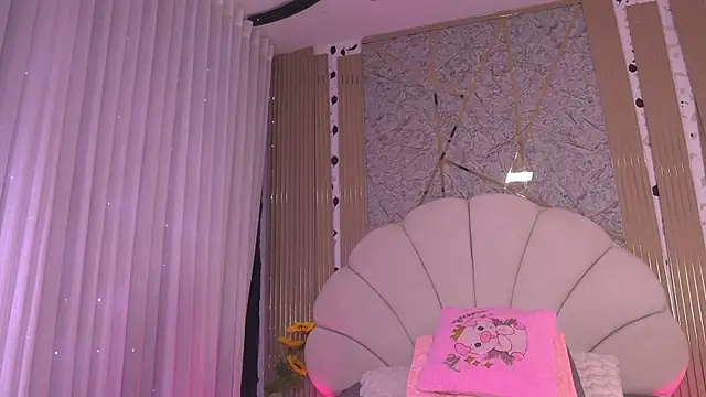 mssburbuja online show from 04/24/26, 03:08