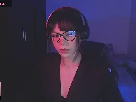 alien  show online show from 05/08/26, 02:15