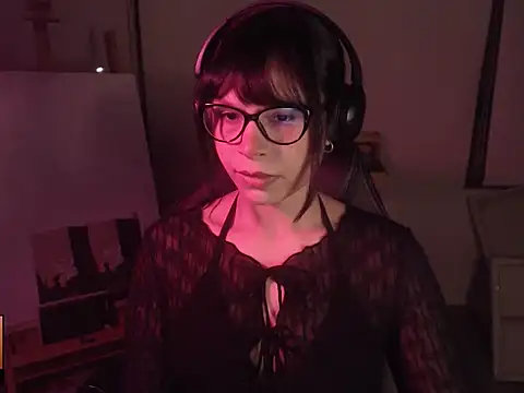 alien  show online show from 04/18/26, 04:37