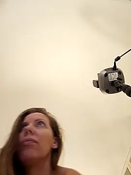 novaforyou1 online show from 11/08/25, 08:01