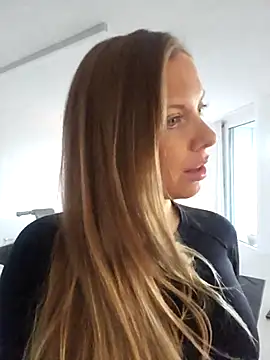 novaforyou1 online show from 11/07/25, 03:27