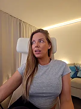 novaforyou1 online show from 04/05/26, 03:08