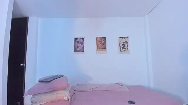 Moonlight1002 online show from 03/11/26, 02:27