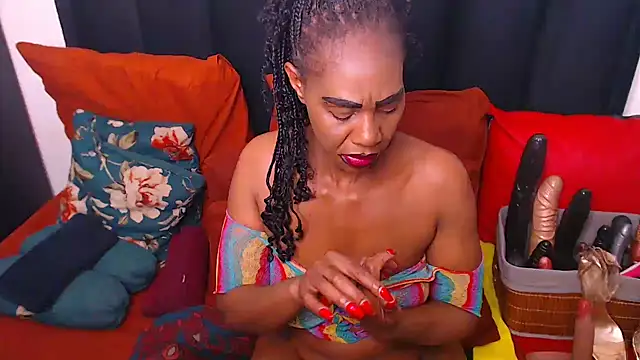 Snapshot of sexybootylicious chatting on 11/27/25, 10:05 sexybootylicious online show from 11/27/25, 10:05