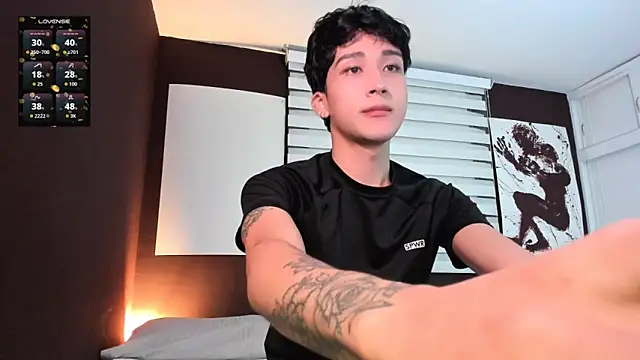 tom Howard online show from 04/06/26, 01:01