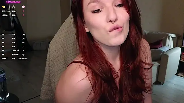 Val lava online show from 11/28/25, 08:31