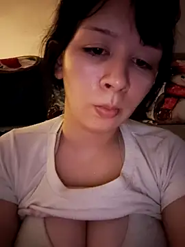 Haru Queenn online show from 11/12/25, 12:48