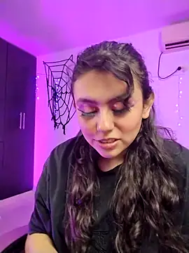 mary diaz1 online show from 10/20/25, 08:20