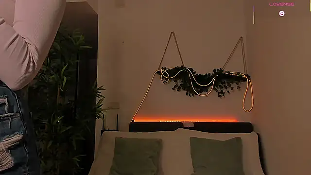 Jaylee Krys online show from 02/25/26, 06:08