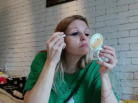 Angel girllovemy online show from 12/19/25, 07:33