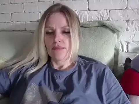 Angel girllovemy online show from 03/18/25, 08:06