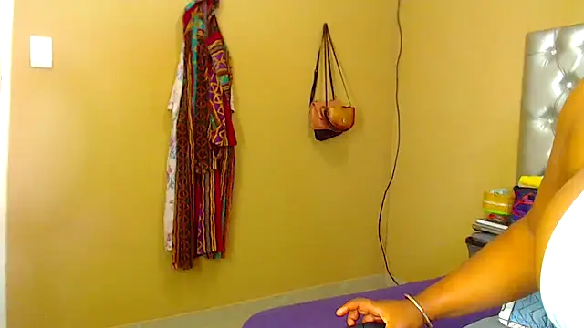 missboobsxx online show from 11/11/25, 08:25