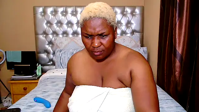 missboobsxx online show from 01/07/26, 08:58