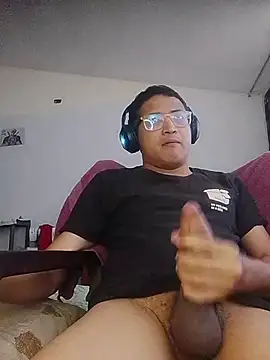 Mghty-cockl88 online show from 02/17/26, 02:36