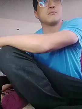 Mghty-cockl88 online show from 04/10/26, 02:24