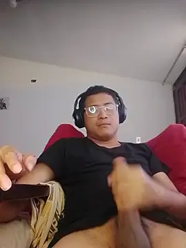 Mghty-cockl88 online show from 03/01/26, 06:41