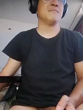 Mghty-cockl88 online show from 02/08/26, 04:37